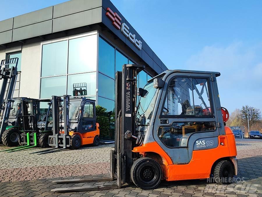 Toyota 42-7FGF18 Газові навантажувачі