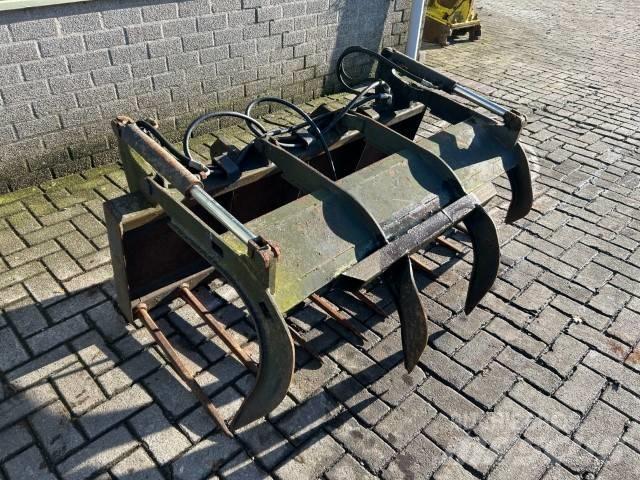 JCB Pelikan bak Ковші