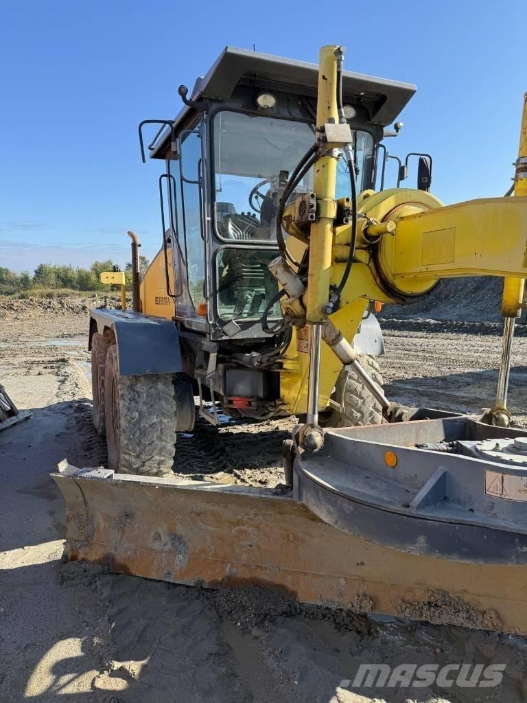 HBM BG140 TA-4 Грейдери