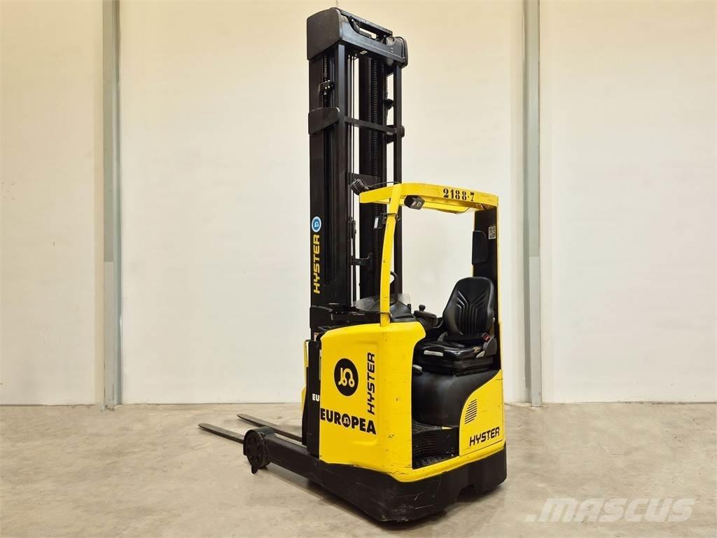 Hyster R1 6 HD Річ-трак із високим підйомом