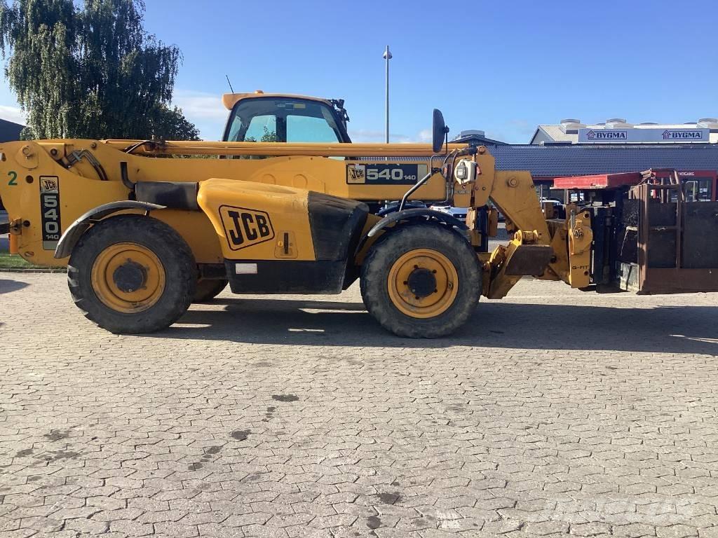 JCB 540-140 Телескопічні навантажувачі