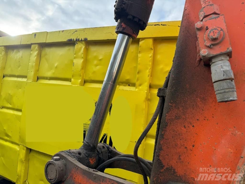 Hitachi ZX 130 LC N Гусеничні екскаватори