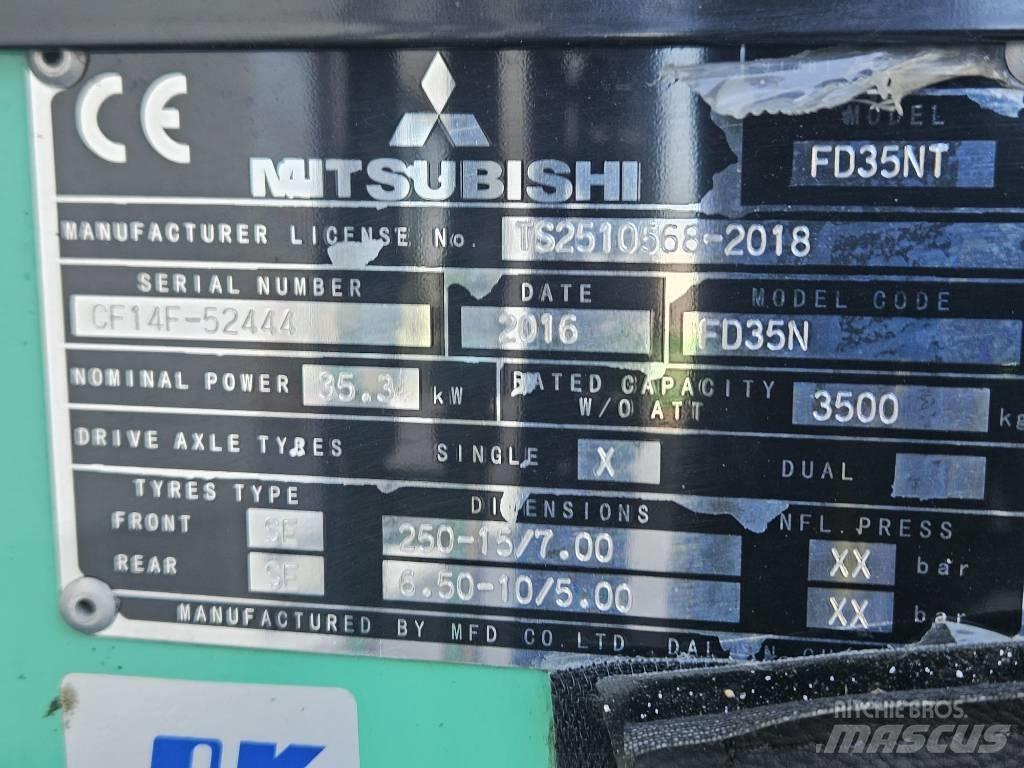Mitsubishi FD35N Дизельні навантажувачі
