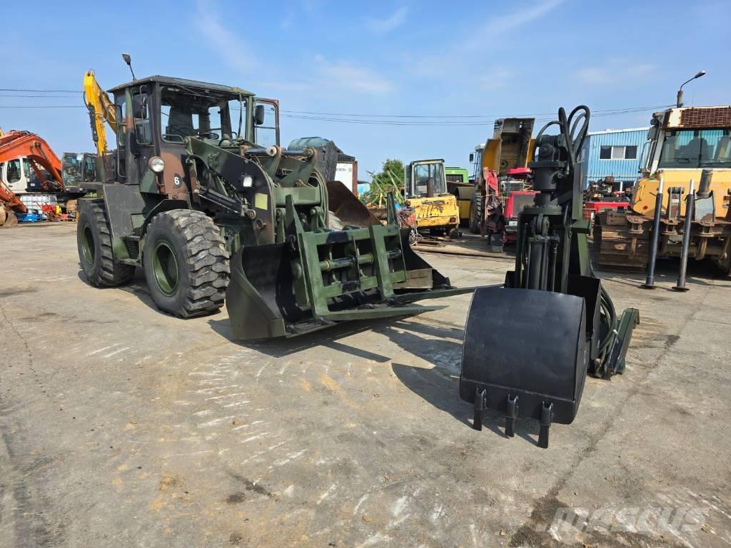 Ahlmann AS 12 B Фронтальні навантажувачі