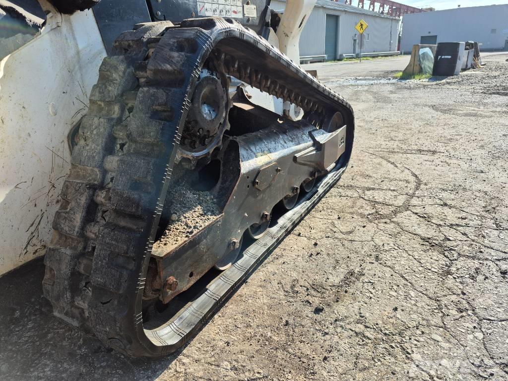 Bobcat T 76 Міні-навантажувачі