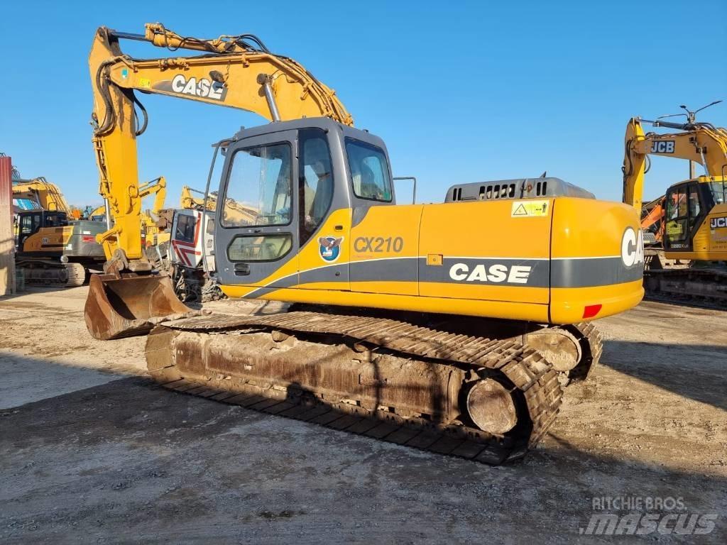 CASE CX 210 LC Гусеничні екскаватори