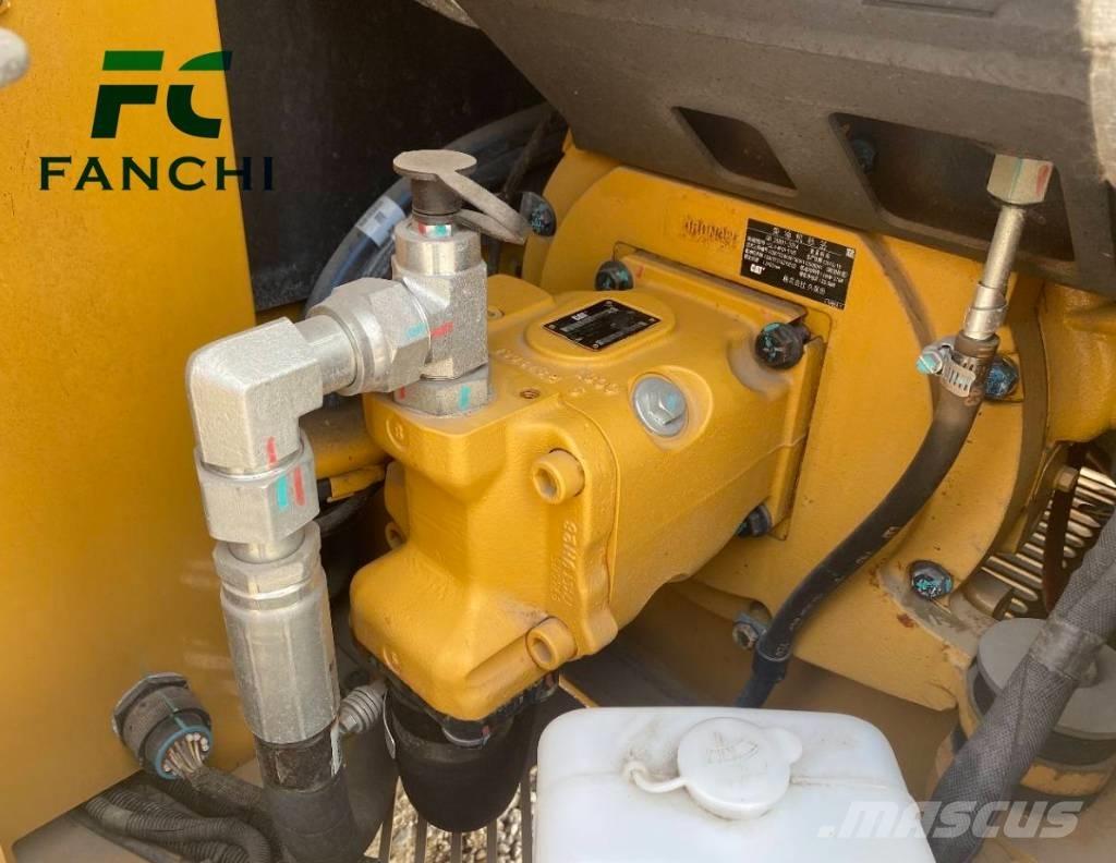 CAT 306 Гусеничні екскаватори