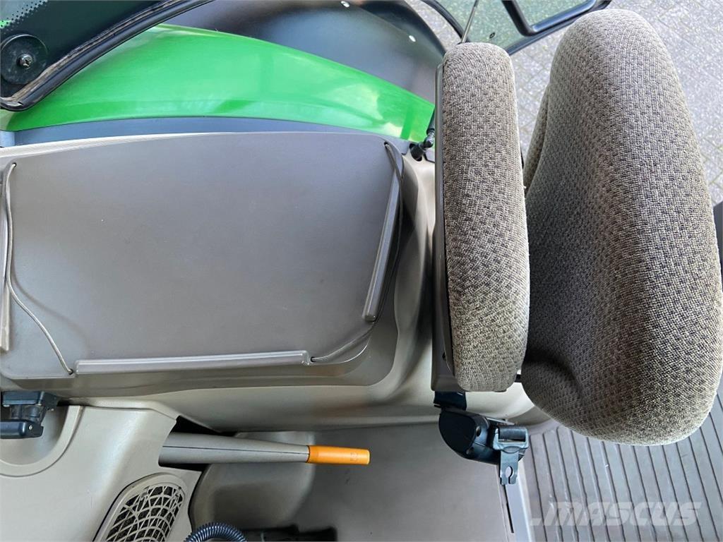 John Deere 6210R Трактори