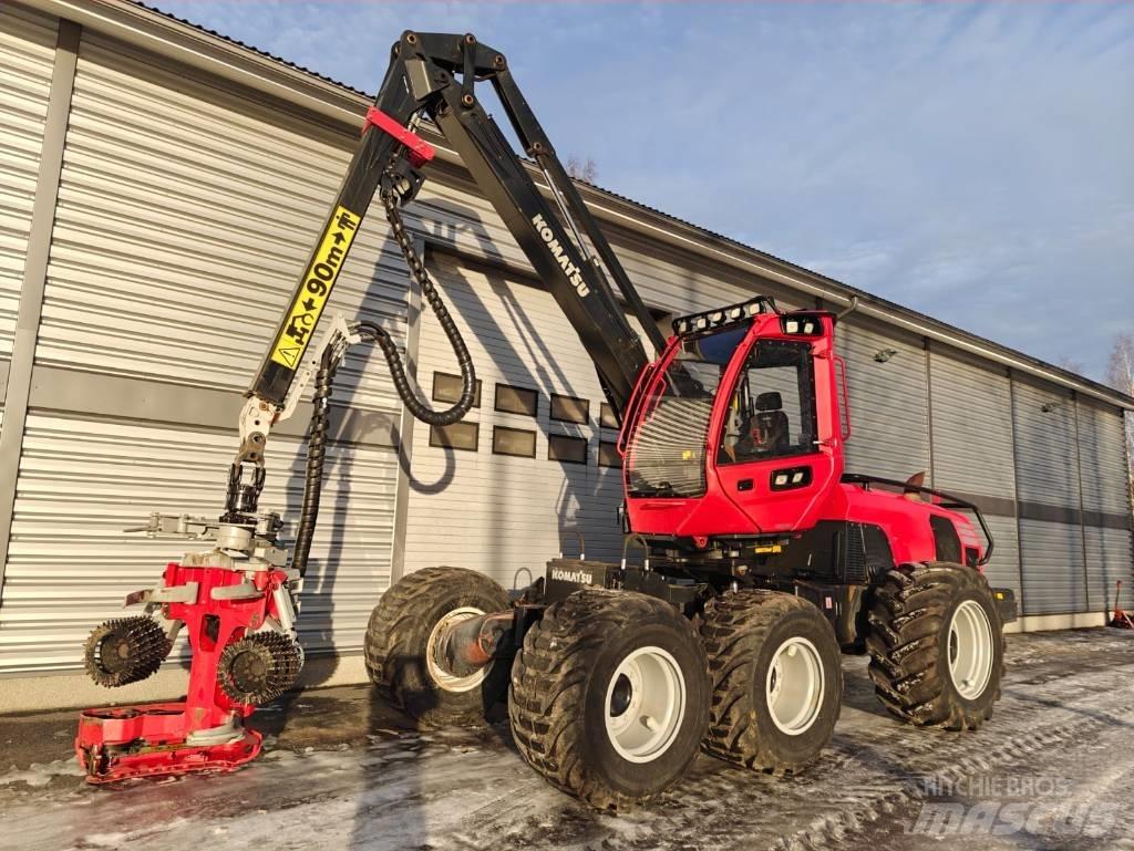 Komatsu 911 Харвестери