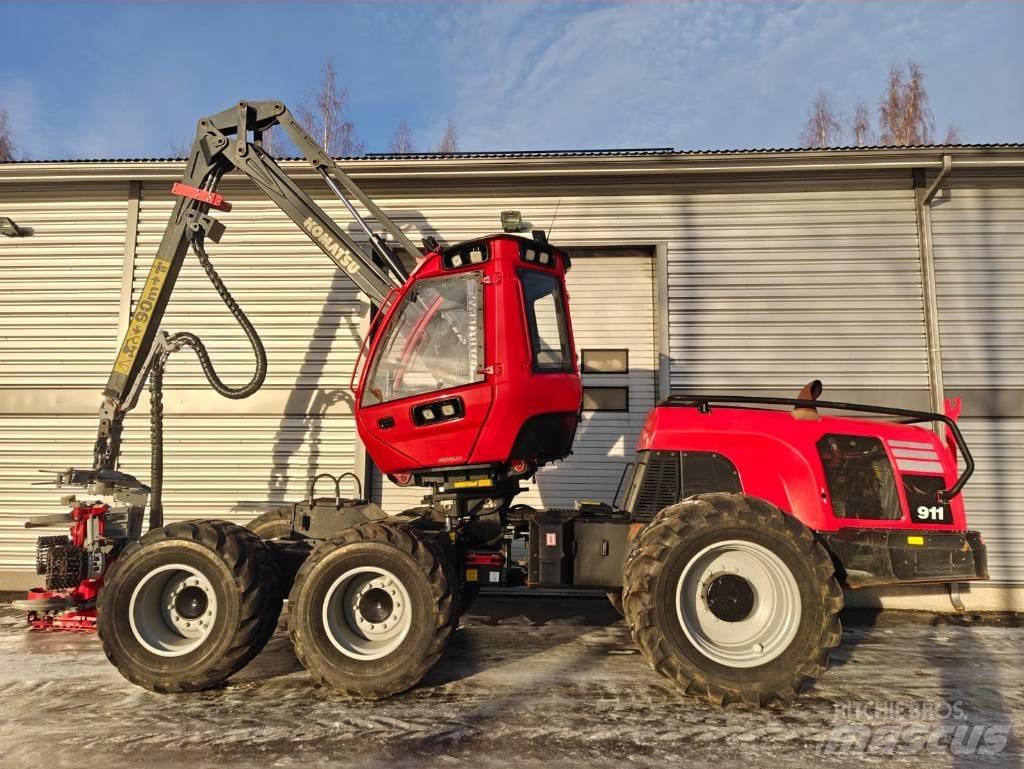Komatsu 911 Харвестери