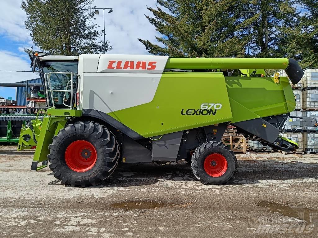 CLAAS Lexion 670 Зернозбиральні комбайни