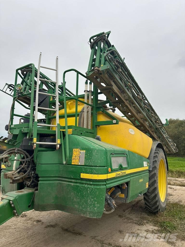 John Deere R 962 i Причіпні обприскувачі
