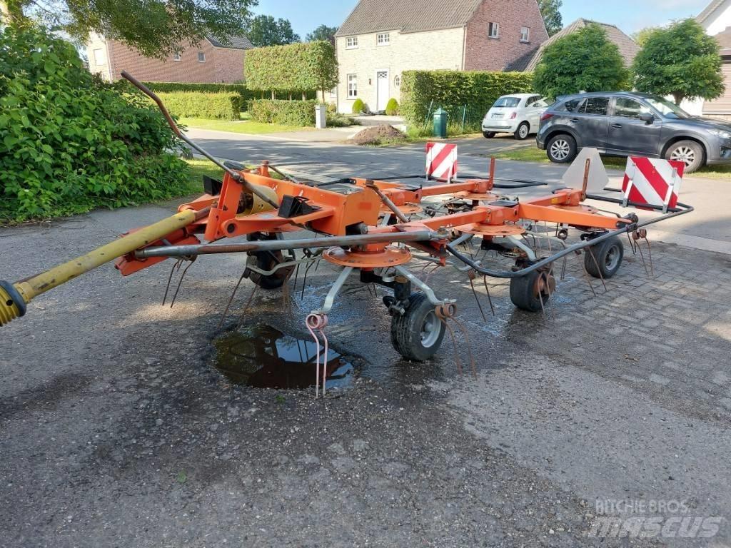 Fella TH 790 Граблі і сінозворушувачі
