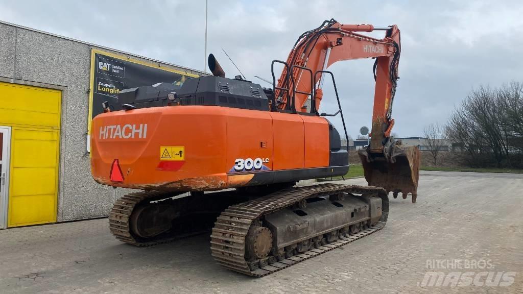 Hitachi ZX 300 LC-6 Гусеничні екскаватори