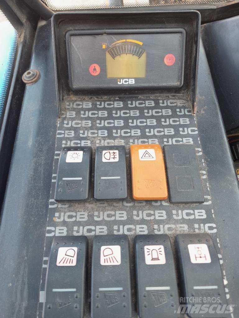 JCB 930-4/55 Навантажувачі підвищеної прохідності