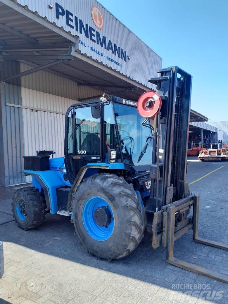 JCB 930-4/55 Навантажувачі підвищеної прохідності