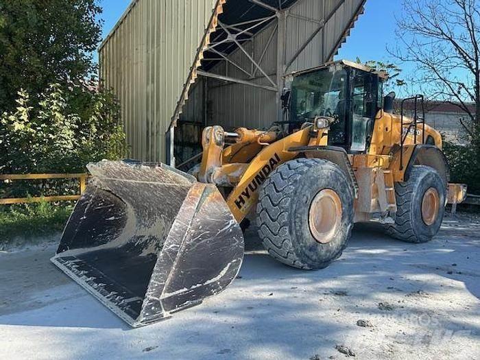 Hyundai HL970 Фронтальні навантажувачі