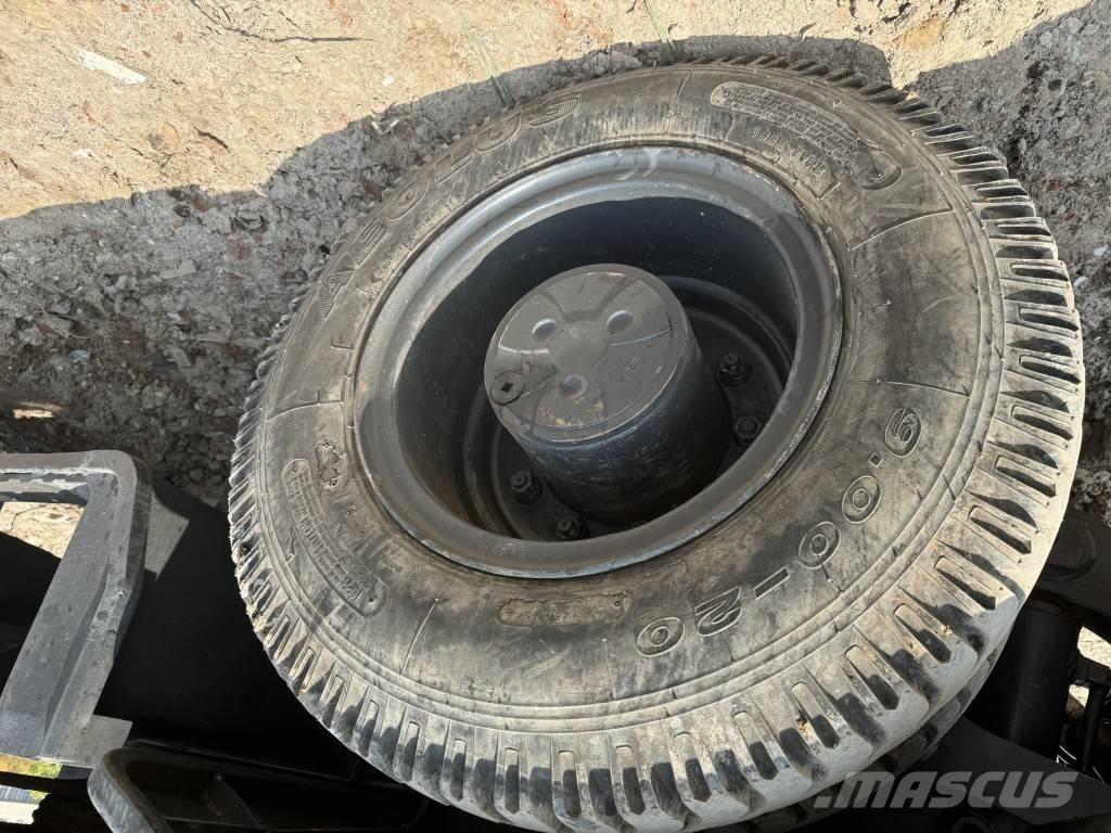 Hyundai R 150 W-9 Колісні екскаватори
