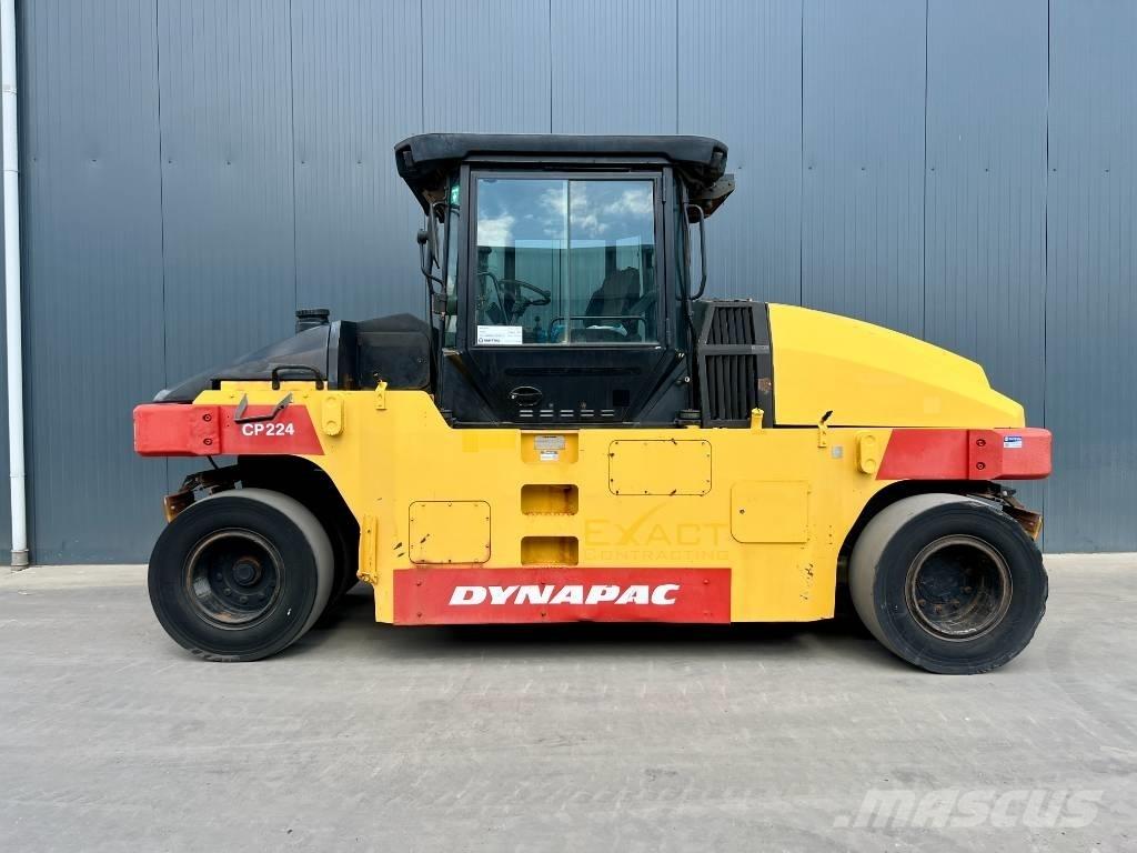 Dynapac CP224 Пневматичні катки