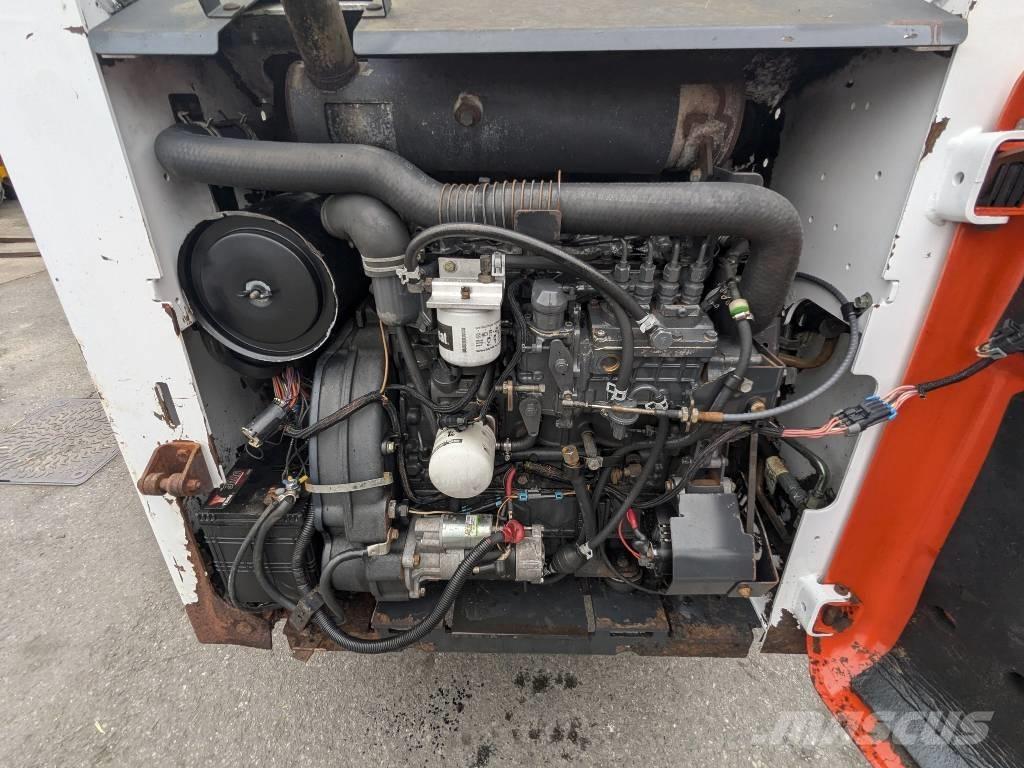 Bobcat S 250 Міні-навантажувачі