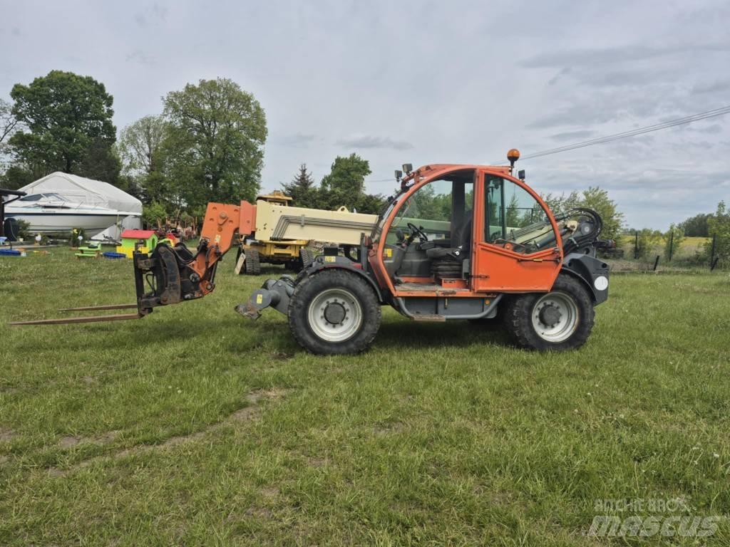 JLG 4013 Телескопічні фронтальні навантажувачі