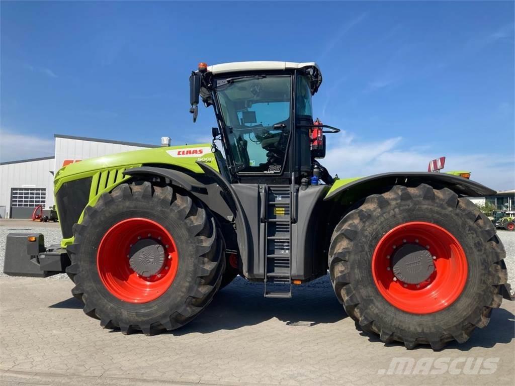 CLAAS XERION 5000 Трактори