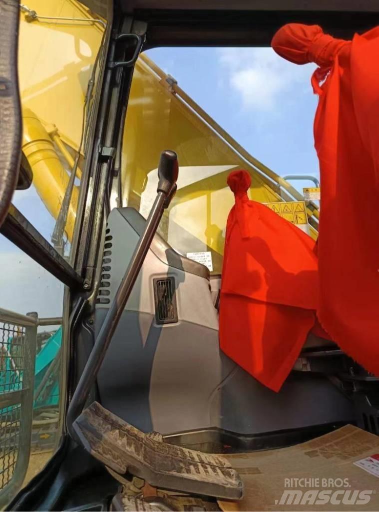 Komatsu PC 160 LC Гусеничні екскаватори