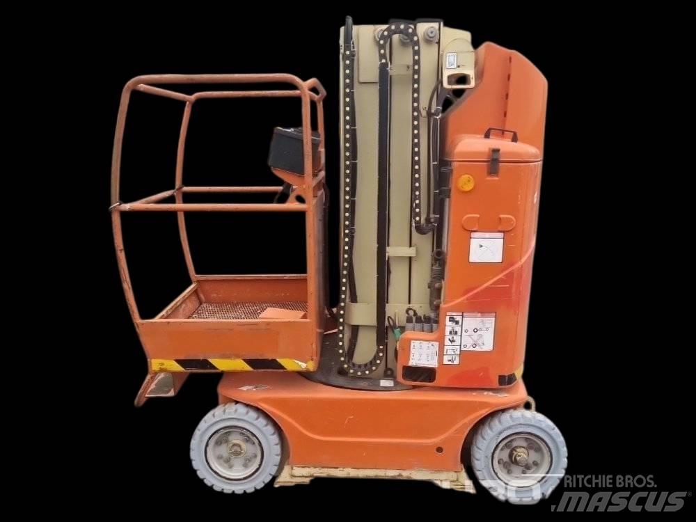 JLG Toucan 800 Колінчаті підйомники