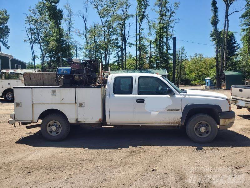 GMC 2500 Пікапи / Бічне розвантаження
