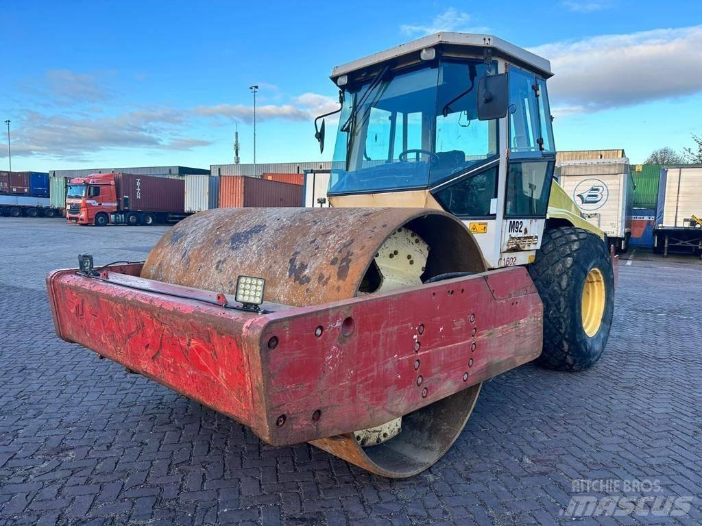 Dynapac CA 602 Грунтові котки
