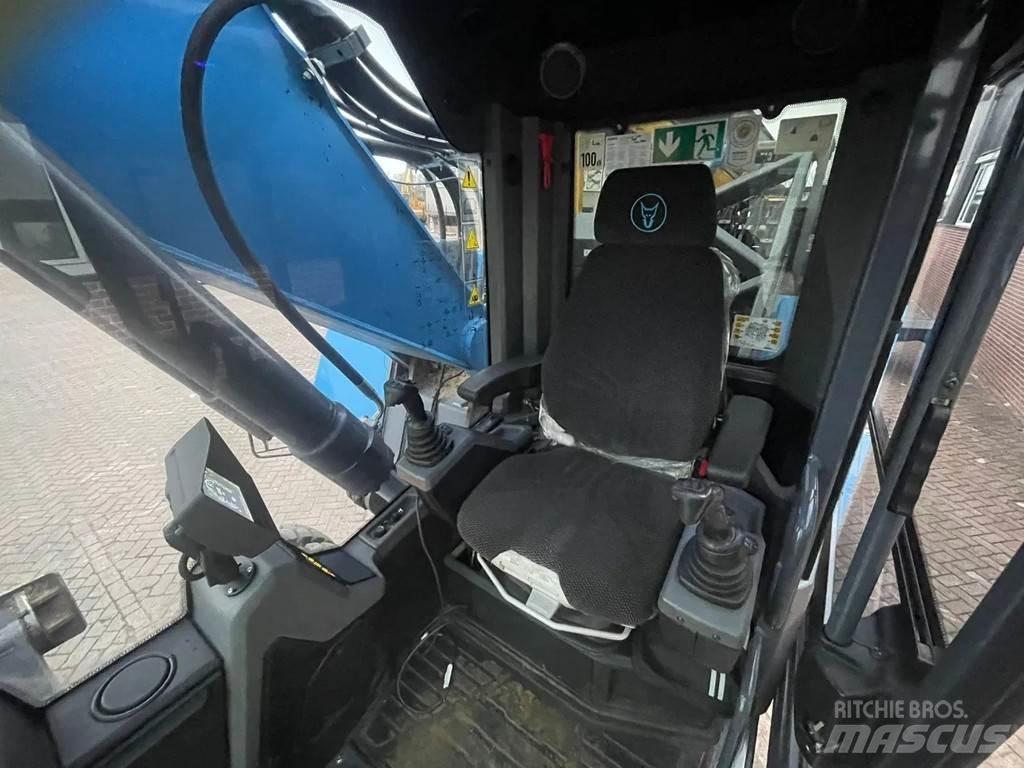 Fuchs MHL335 Колісні екскаватори