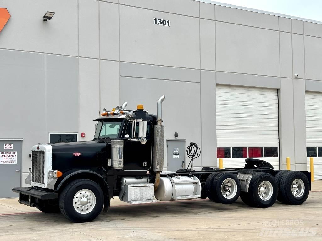 Peterbilt 379 Тягачі