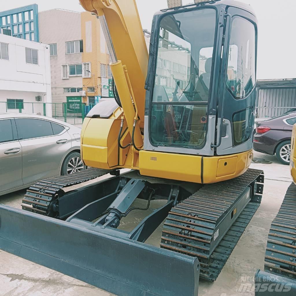 Komatsu PC 78 US Гусеничні екскаватори