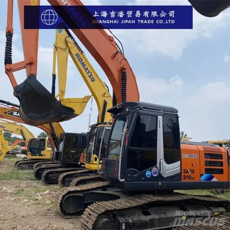 Hitachi ZX 210 Гусеничні екскаватори