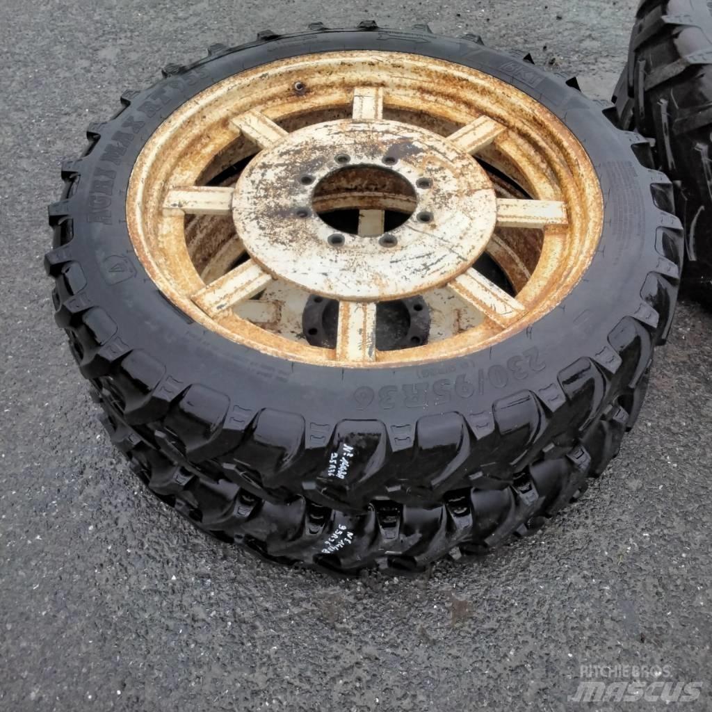 BKT 9.5R36 Колеса