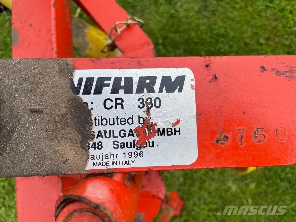 Unifarm CR 330 Граблі і сінозворушувачі