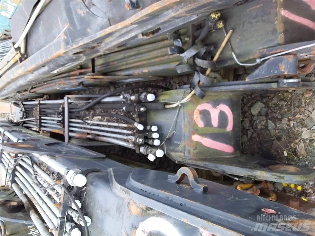 Loglift 210 Крани лісозаготівельних машин