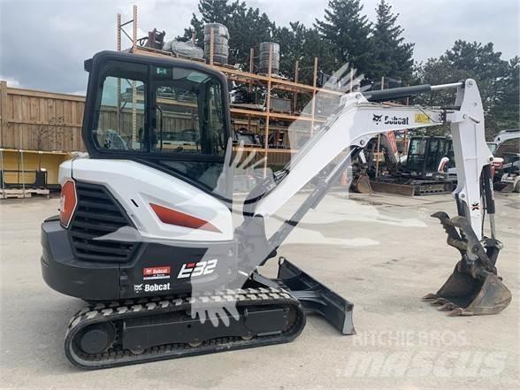 Bobcat E32i Міні-екскаватори < 7т