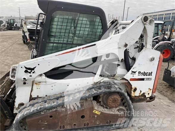 Bobcat T590 Міні-навантажувачі