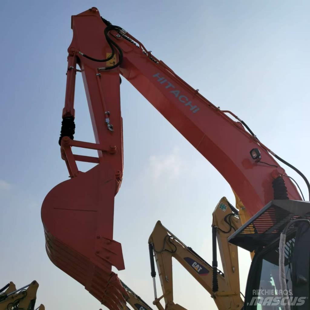 Hitachi ZX 200-3 G Гусеничні екскаватори