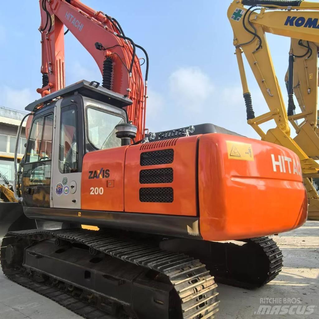 Hitachi ZX 200-3 G Гусеничні екскаватори