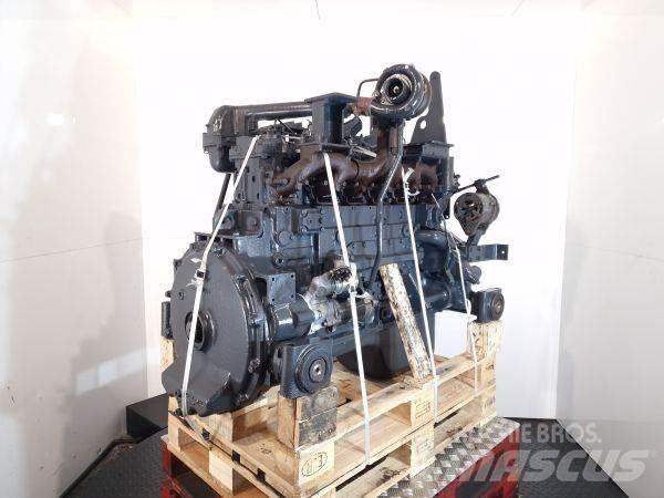 Komatsu 6D125E-2 Двигуни