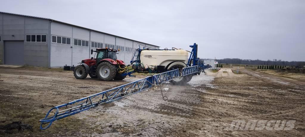 Inuma IAS 8032 Причіпні обприскувачі