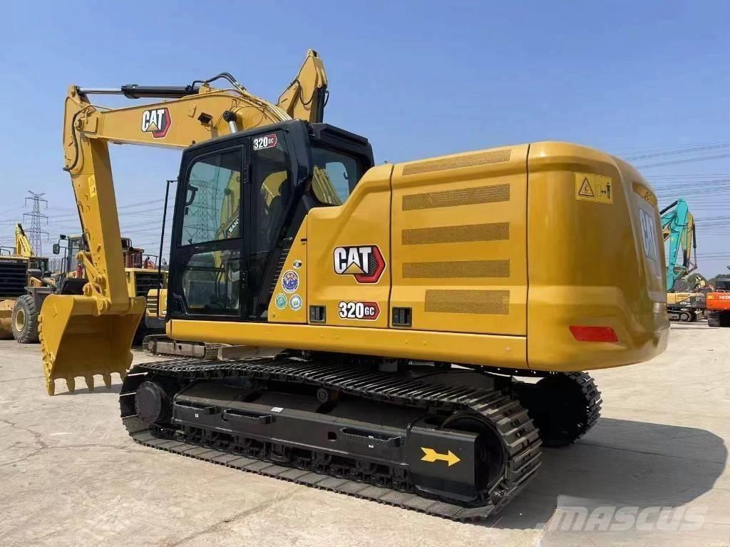 CAT 320GC Гусеничні екскаватори