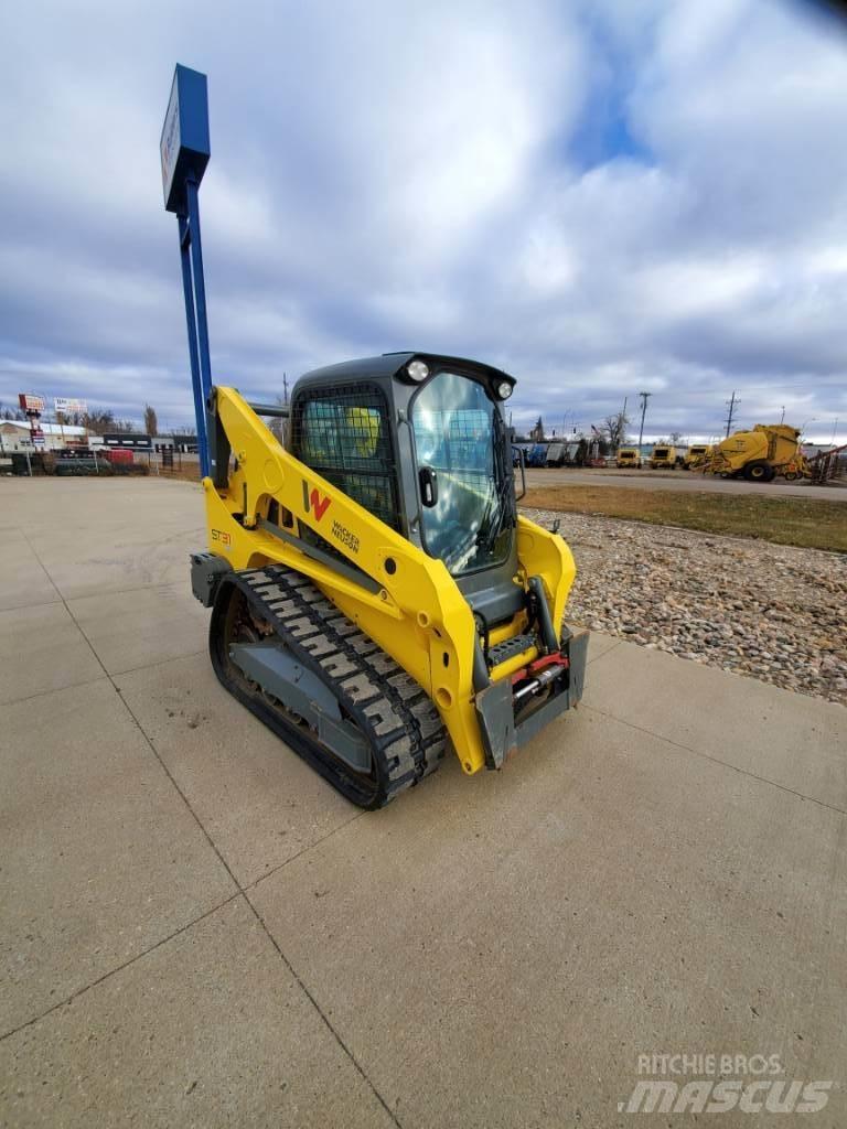 Wacker Neuson ST31 Гусеничні вантажники