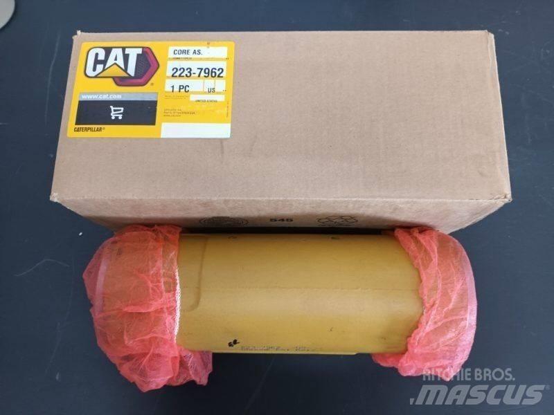 CAT CORE AS 223-7962 Шасі
