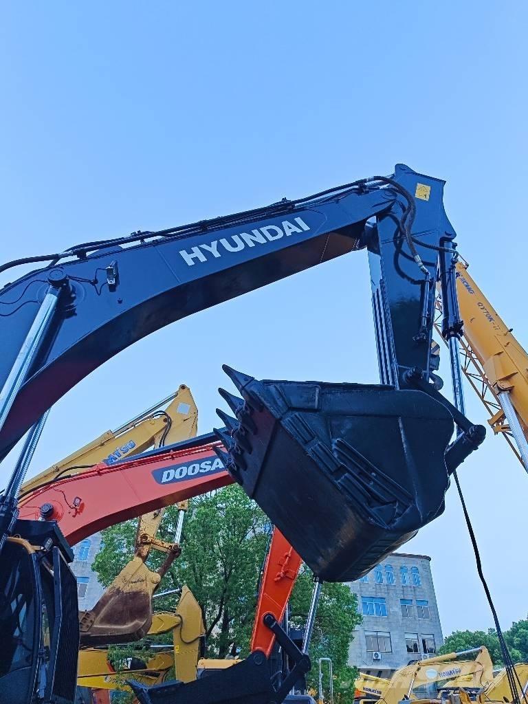 Hyundai R305LC-9T Гусеничні екскаватори