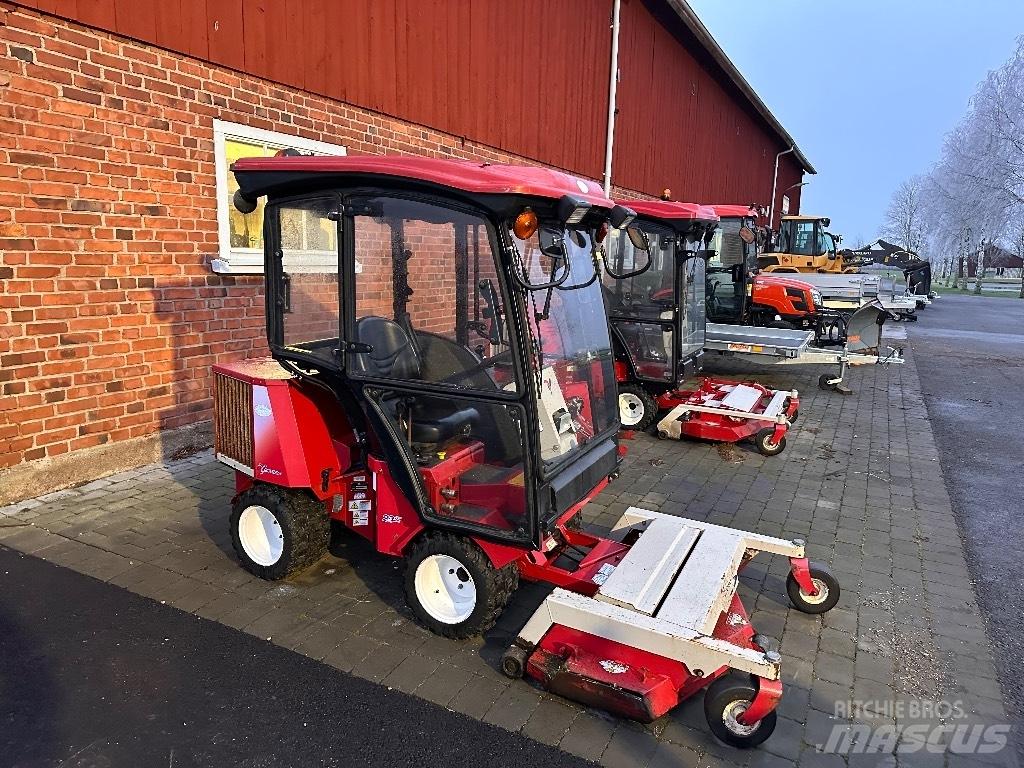 Ventrac 3200 Самохідні газонокосарки