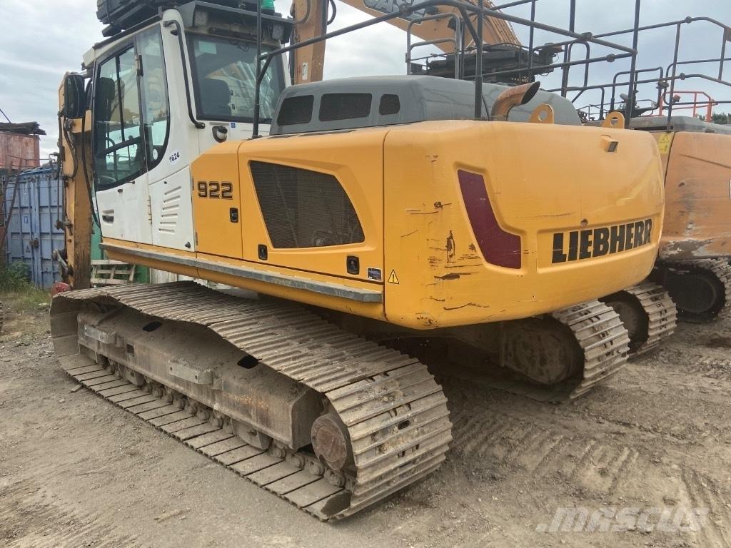 Liebherr R 922 Гусеничні екскаватори