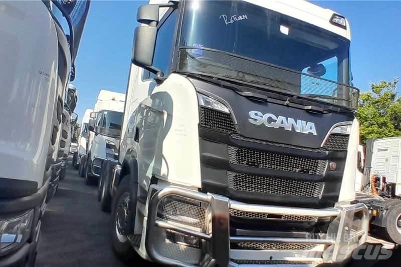 Scania R560 Вантажівки / спеціальні